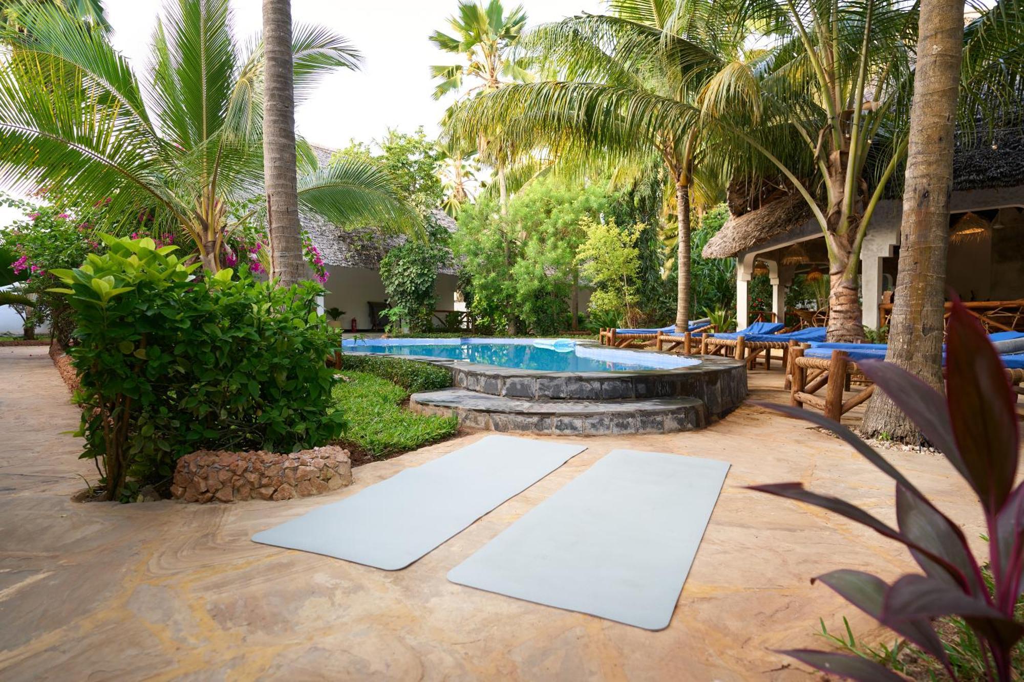 African Bungalows Nungwi Exterior foto